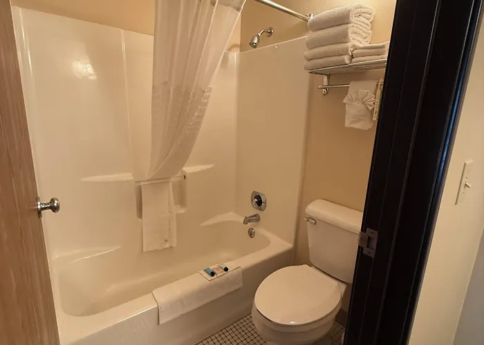Americas Value Hotel Torrington